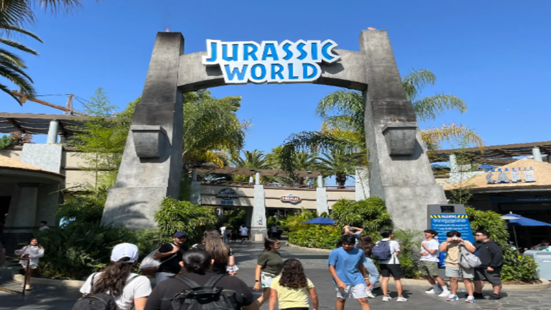 Universal Studios Jurassic Park Ride